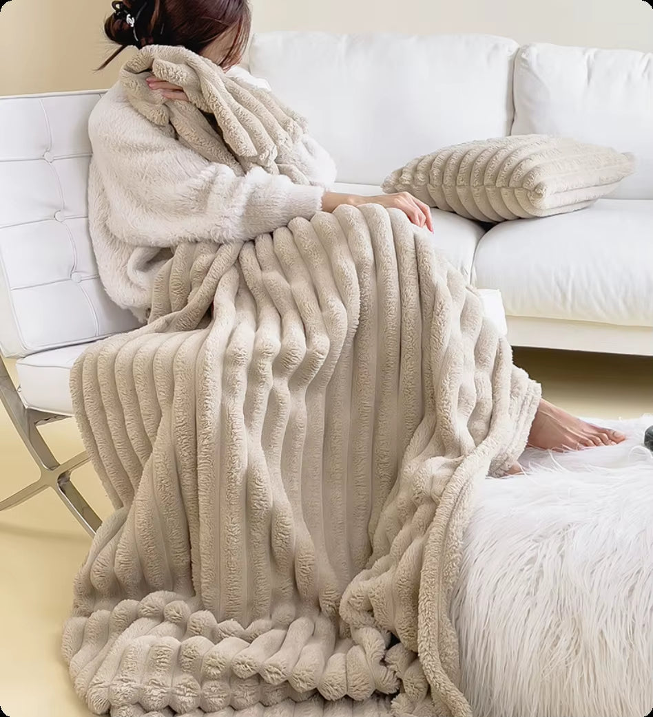 Versatile Thickened Solid Color Wide Striped Blanket – Perfect for Pets, Bedding, and Naps!