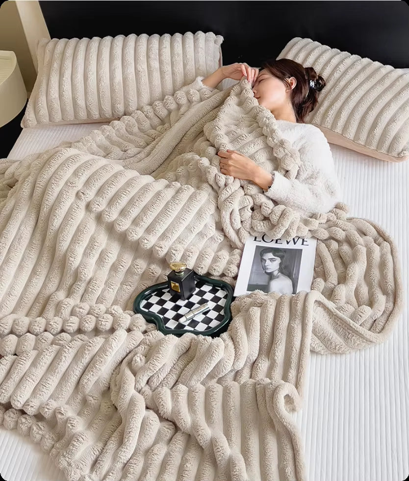 Versatile Thickened Solid Color Wide Striped Blanket – Perfect for Pets, Bedding, and Naps!