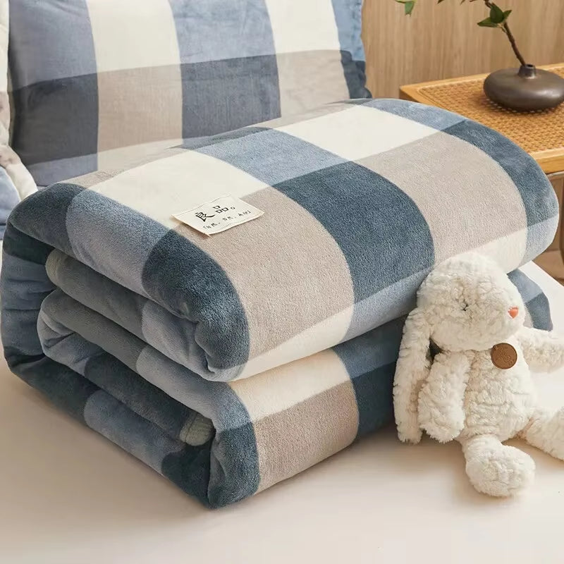 Ultra-Soft Thickened Flannel Blanket - Perfect for Naps and Air Conditioning Comfort!