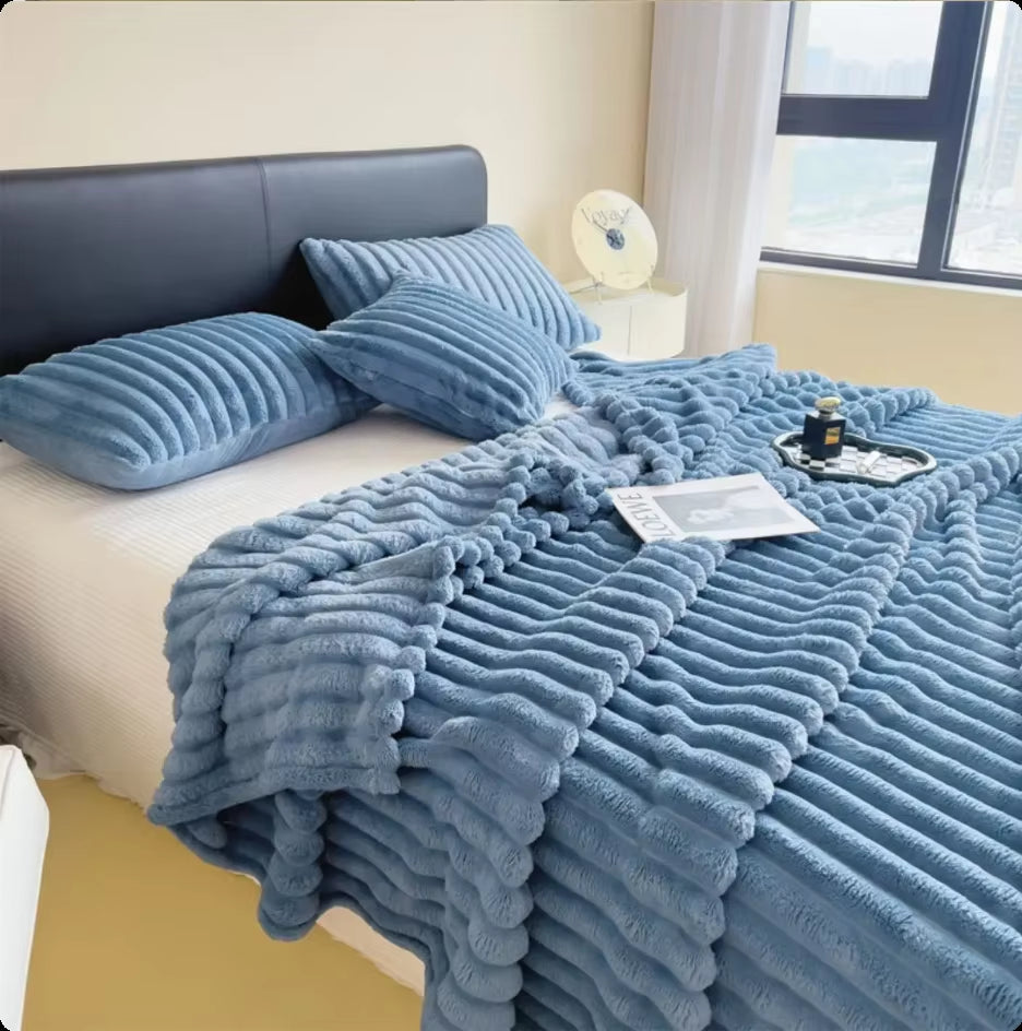 Versatile Thickened Solid Color Wide Striped Blanket – Perfect for Pets, Bedding, and Naps!
